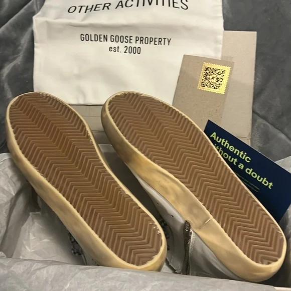 Brand new in box Golden Goose high tops size 39 - Picture 3 of 12